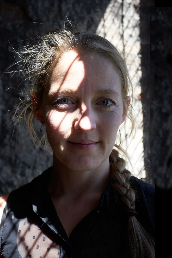 Teater Fluks sætter folkesygdommen demens ind i nye, kunstneriske rammer</br>Sara Fink Søndergaard</br>Foto: Esquives Photography