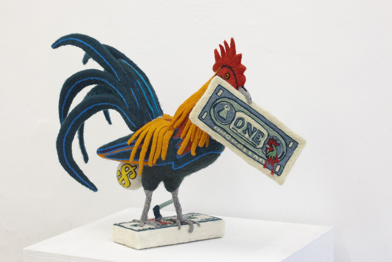 Andreas Schulenburg fanger nattens stilhed i billeder af filt</br>Geldhahne - Specta, 2015.</br>Foto: Andreas Schulenburg