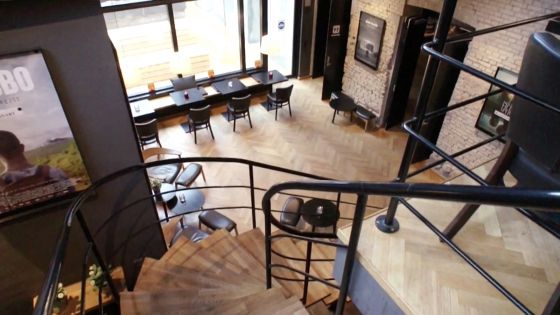 Aarhus' art cinema Øst for Paradis fylder 40 år</br>I 2012 gennemgik Øst for Paradis en stor renovering. Her fik de blandt andet en ny foyer</br>Foto: PR-foto / Øst for Paradis