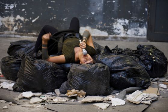 Du kan miste og finde dig selv i performancekunst</br>I Will Miss You / Regression series, Live sound performance at Museo La Neomudéjar September 2016, Madrid</br>Foto: Photo documentation by Pablo Martínez Muñiz