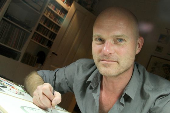 BILLEDSERIE: I værkstedet hos Otto Dickmeiss</br>Otto Dickmeiss arbejder</br>Foto: David Granskog / www.davidgranskog.com