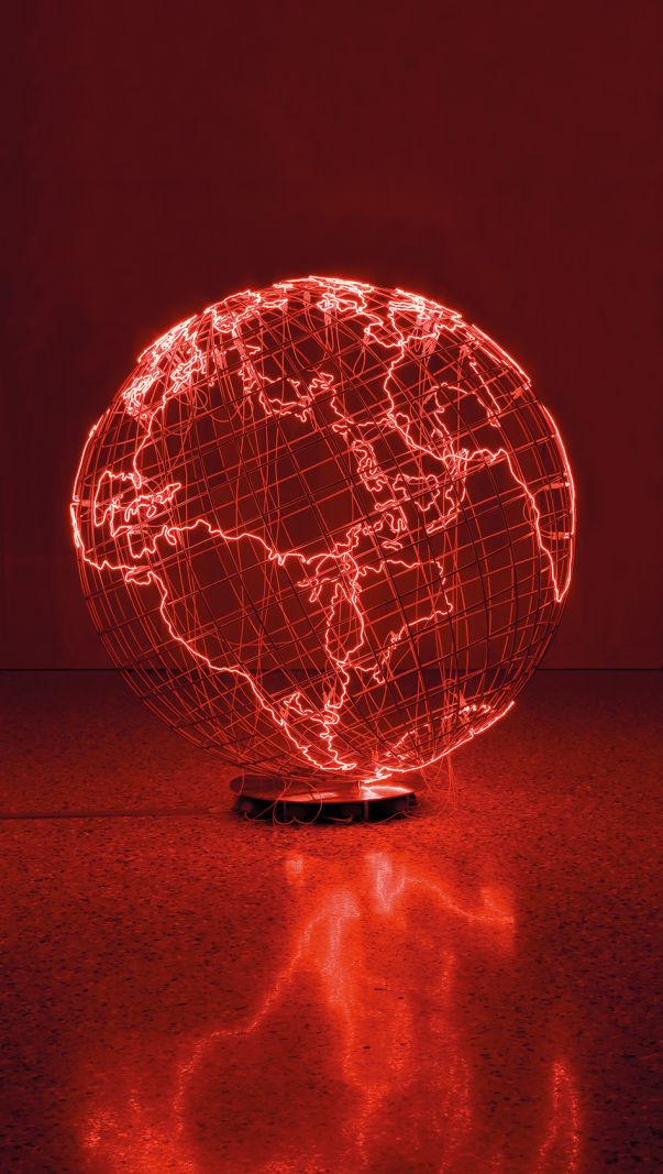 Katastrofe eller en drømmefremtid - det er spørgsmålet på Aros</br>Hot Spot III af Mona Hatoum. Installation at Fondazione Querini Stampalia Onlus, Venice</br>Foto: © Mona Hatoum. Courtesy Fondazione Querini Stampalia Onlus, Venice (Photo: Agostino Osio)