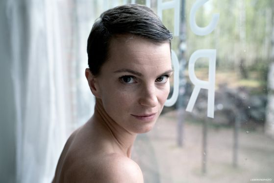 Kvindelige kunstnere er ikke kun prinsesser, ludere og smukke lig</br>Skuespiller Line Rosenstjerne vil gøre op med den stereotype kvinderolle</br>Foto: Karoline Lieberkind