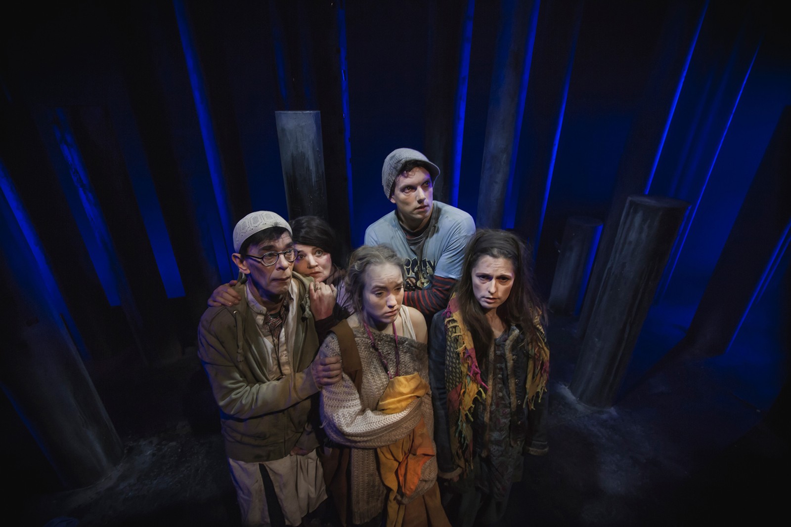 Tal med dine børn om flygtninge</br>FN's Børnekonvention har været afgørende for forestillingen 'Under Haady's Skjold'</br>Foto: PR-foto / Teatret Zeppelin - Anders Rimhoff