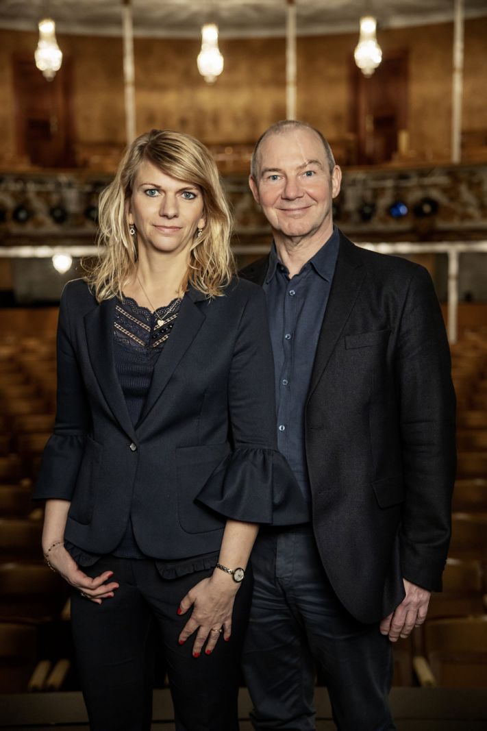 Corona tvinger Aarhus Teater til at udskyde premiere</br>Teaterdirektør Trine Holm Thomsen og administrerende direktør Allan Aagaard.</br>Foto: PR-foto / Aarhus Teater - Isak Hoffmeyer