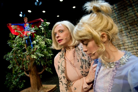 Teater fyldt med unoder og ægte glæde</br>Aalborg Teater er aktuel med den børnevenlige forestilling.</br>Foto: PR-foto / Aalborg Teater - Lars Horn