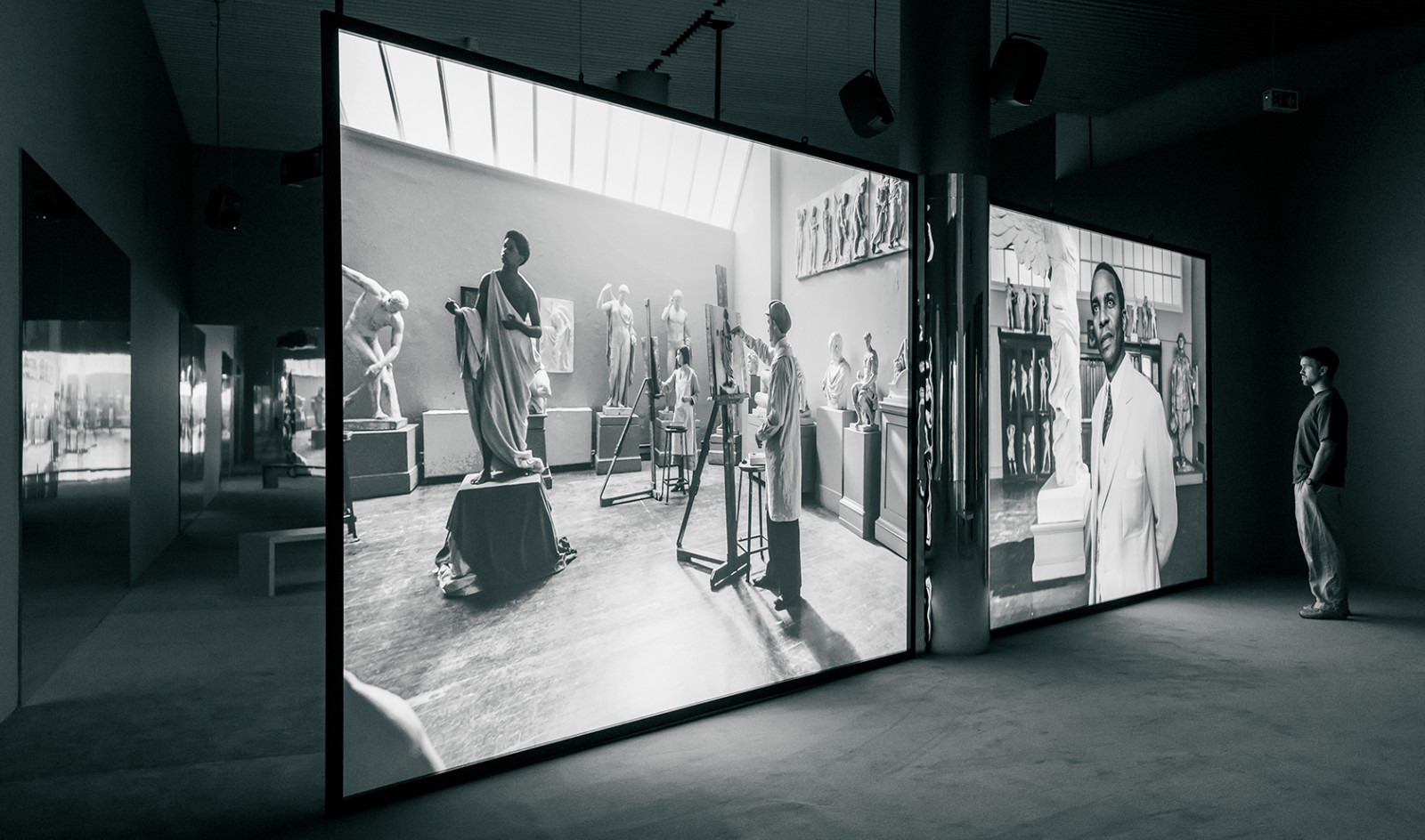 ARoS sætter fokus på vestens ansvar for afrikansk og afroamerikansk kunst</br>Isaac Julien – Once Again ... ( Statues Never Die ) , ARoS 2025.</br>Foto: Mads Smidstrup, ARoS.