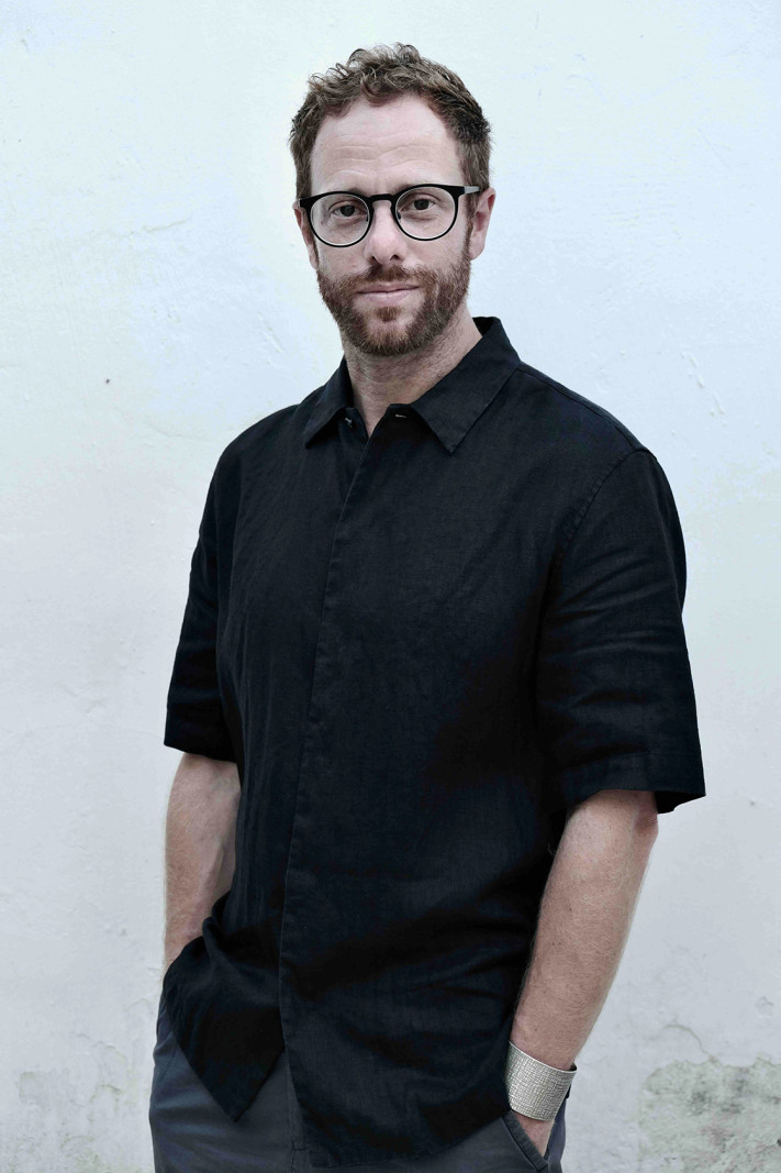 Mirko Guido danser med arkitekturen, landskabet og jorden selv</br>Mirko Guido</br>Foto: Katrine Johansen