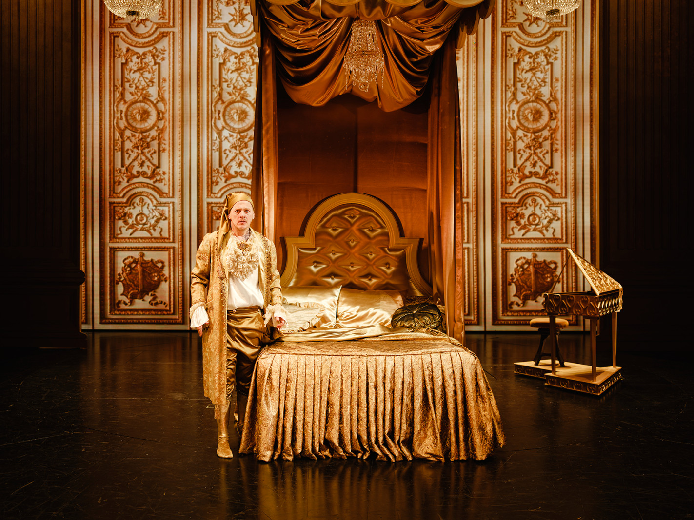 Thure Lindhardt blev ikke skuespiller for at blive set, men for at se andre</br>Thure Lindhardt i Jeppe på Bjerget på Aarhus Teater.</br>Foto: Rumle Skafte / Aarhus Teater