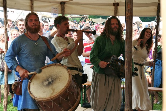 Levende vikinger</br>Musik på instrumenter fra vikingetiden.</br>Foto: Fine Spind