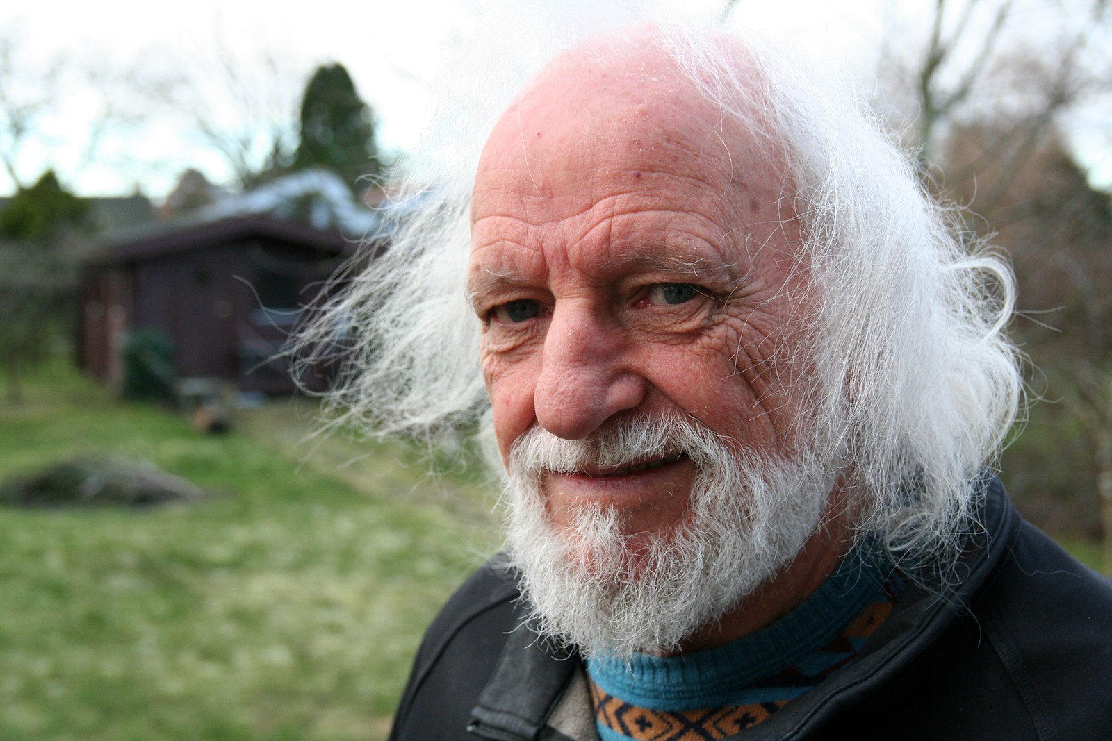 Svend Åge Madsen: “Forelskelsen er det sidste, man glemmer”</br>Svend Åge Madsen gemmer alle sine ideer til historier i en database. Den rummer over 2000 historier i dag.</br>Foto: Sixten Therkildsen