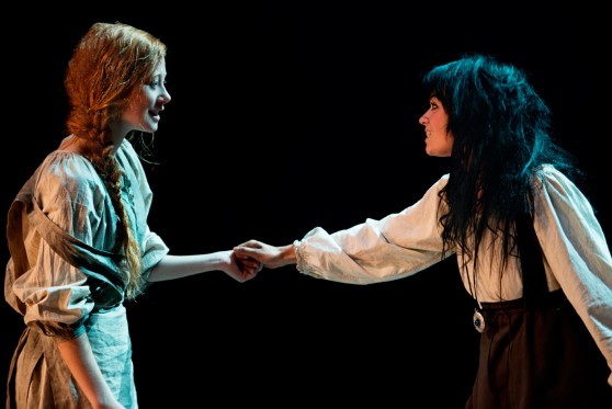 Skammerens Datter: Skammen er en del af at være menneske</br>Skammerens datter, Dina, kan se ind i folks sjæl og deres dybeste hemmeligheder.</br>Foto: PR-foto / Musikhuset Aarhus