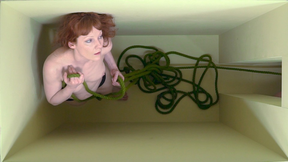 Misundelse indtager Skives gader</br>Blikket er rettet mod skakten, og spørgsmålet rumsterer: 'Hvor meget har min nabo?'</br>Foto: Katja Bjørn