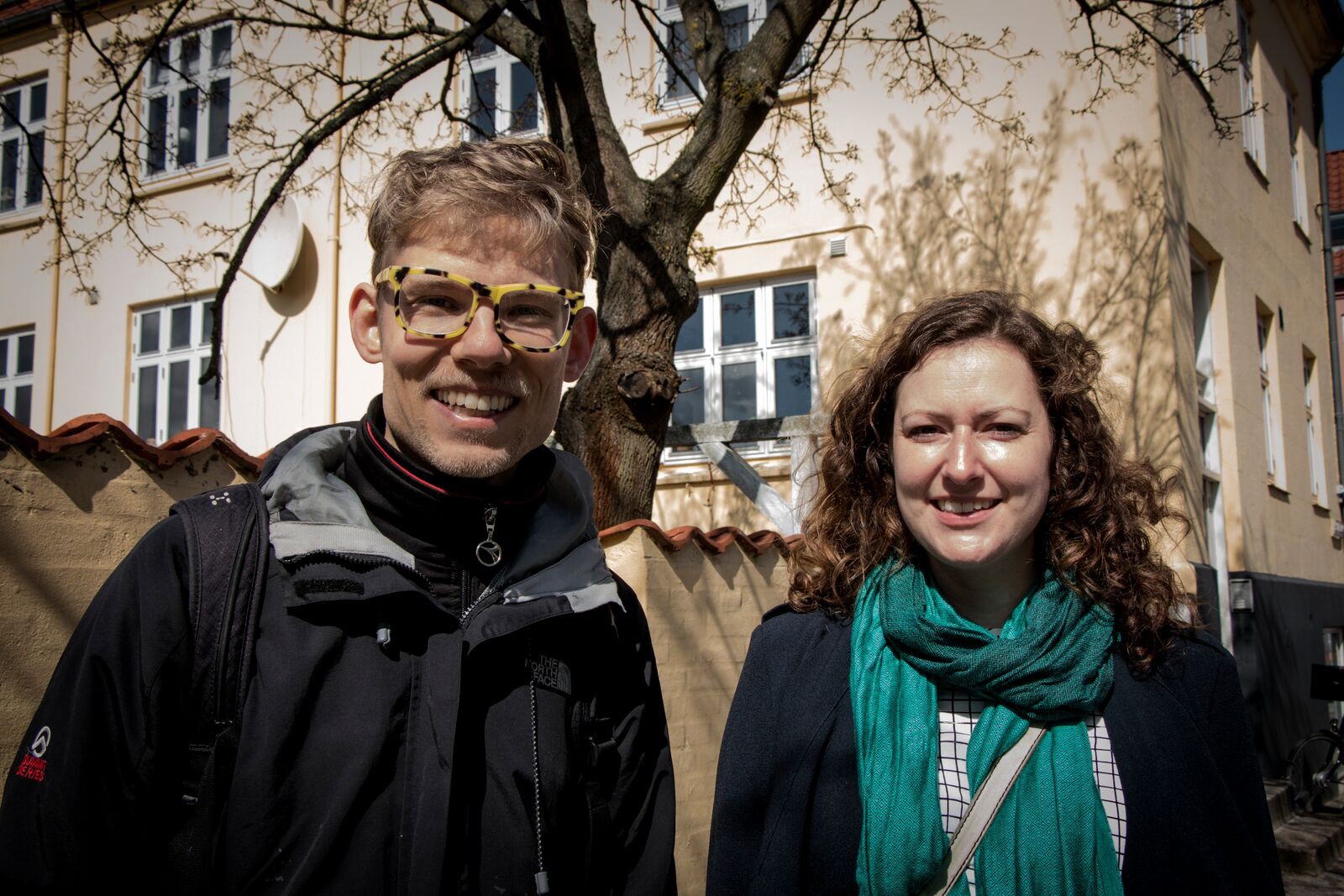 Nye vartegn i byen</br>Ulrik Myrtue og Sasha Rose Richter bruger selv de aarhusianske gavlmalerier som fikspunkter.</br>Foto: Foto: Mariana Gil