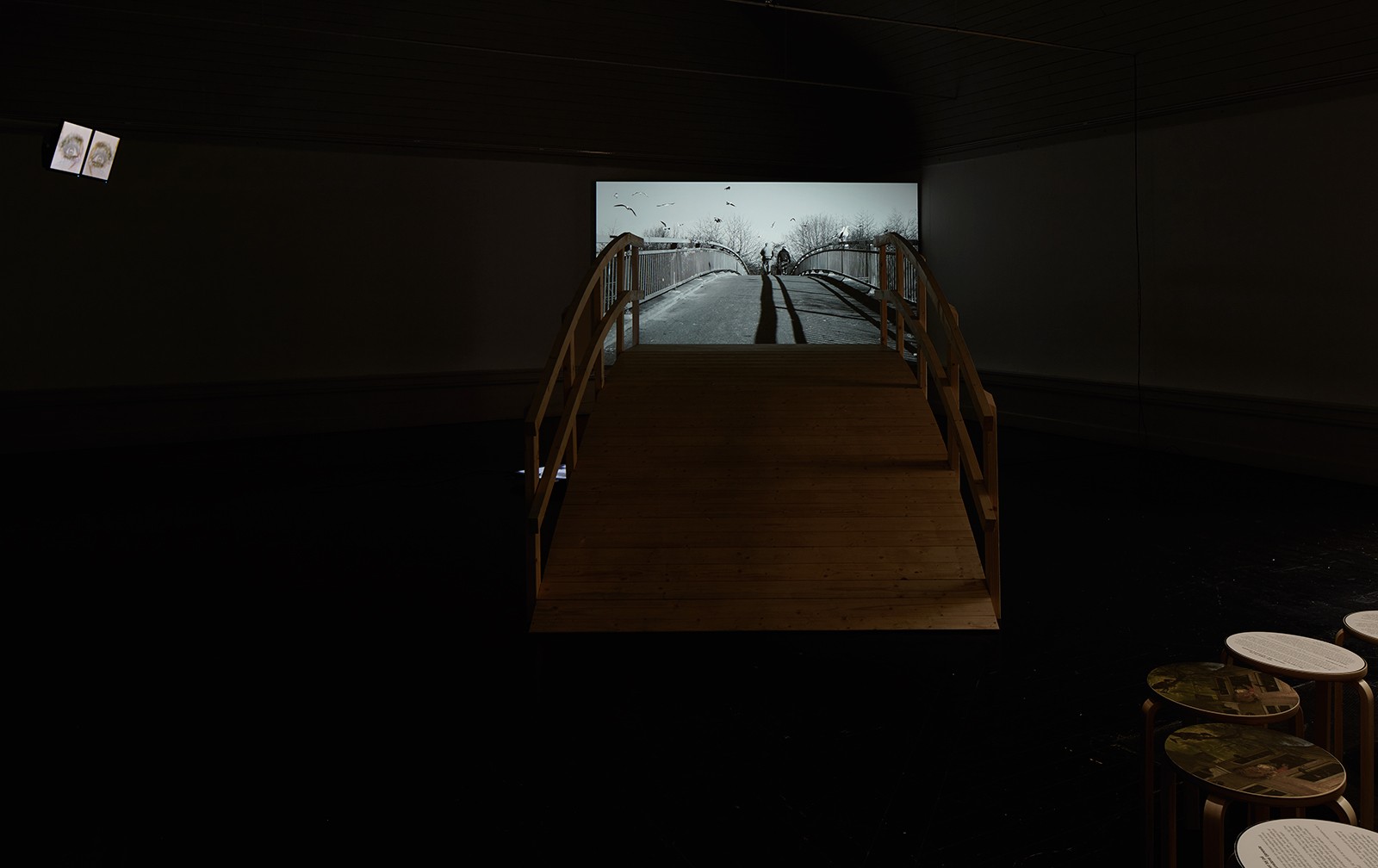 Sydhavn Station på Østerbro</br>Sonja Lillebæk Christensen. På udstillingen Først ud – så ind – Udstillingsstedet Sydhavn Station i Den Frie Udstillingsbygning.</br>Foto: Morten Kamper Jacobsen