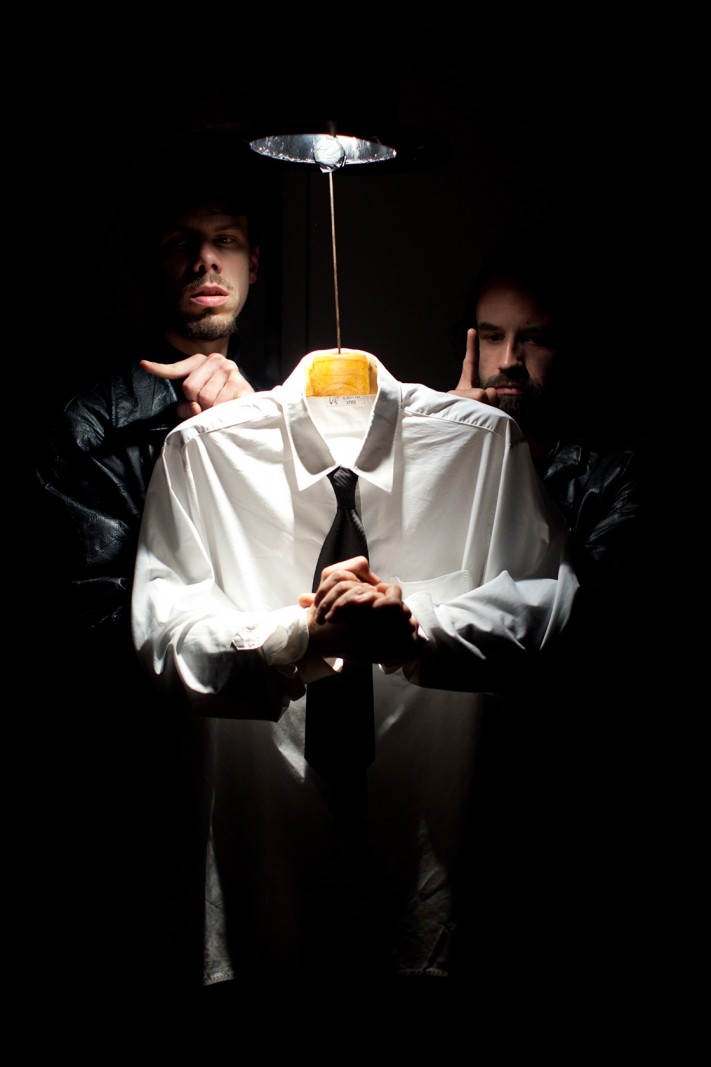 Grænseoverskridende, vanvittigt og virkelig morsomt dukketeater for voksne</br> Det er en vanvittig, absurd og morsom forestilling.</br>Foto: PR-foto / ILT teaterfestival