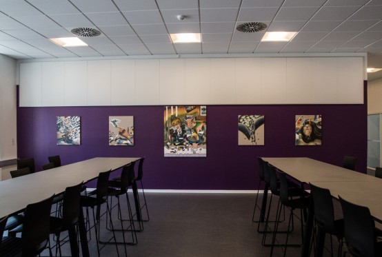 HVOR TAGER DU HEN FOR AT OPLEVE KUNST?</br>Udsmykning i Marselisborg Gymnasiums nye tilbygning.</br>Foto: Mariana Gil