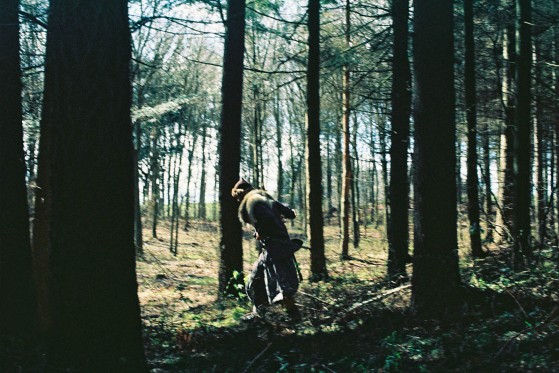 Orms rejse følger slægters gang ad skovstier</br>Der er to ruter at vælge imellem på Orms rejse. En lang og udfordrende og en, hvor de fleste kan være med.</br>Foto: PR-foto / Wunderland - Maja Kristine Christensen