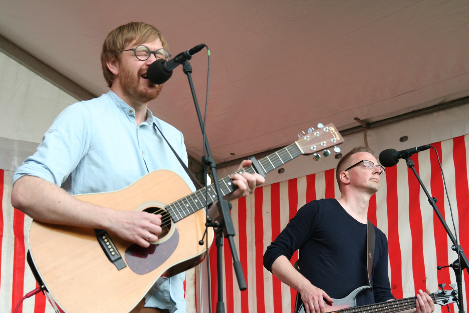 Upopulær Mekanik spillede glødende indie-folk ved søen</br>Kasper Marius Nørmark og Mik Stegger</br>Foto: Sixten Therkildsen
