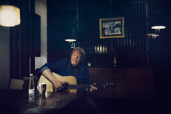 Sebastians drømme om en bedre verden</br>Ovenpå udgivelsen af Sange til Drømmescenariet tager Sebastian på turné rundt i Danmark.</br>Foto: Foto: Daniel Buchwald