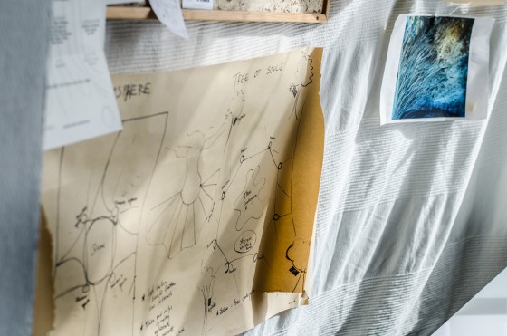 Sanger Maria Malmø: Vi er stjernestøv i et sanseunivers</br>Inspirationen til sit musikalske univers finder Maria Malmø i en intuitiv proces, hvor sanser, minder, naturen og stjernehimlen lukkes ind uden fortolkende filter.</br>Foto: Line Beck