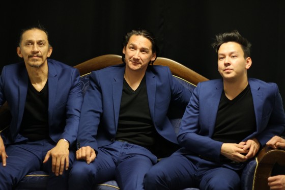 Et kærligt blik på den grønlandske mand</br>Stykket kommer rundt om alverdens emner, der optager og definerer den grønlandske mand: død, seksualitet, natur, arbejde, misbrug.</br>Foto: Foto: PR-foto