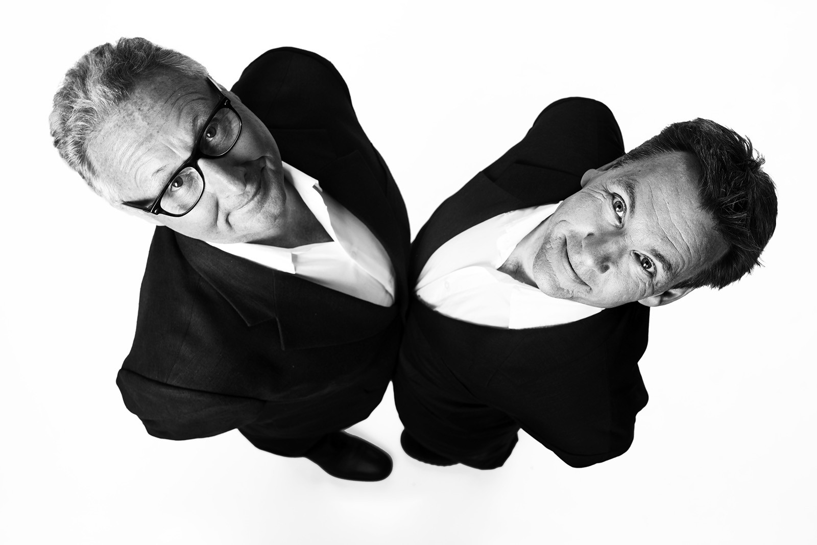 Wikke & Rasmussen i lære på de skrå brædder</br>Indtil premieren den 20. februar har  Wikke (t.h.) og Rasmussen aldrig stået overfor et teaterpublikum.</br>Foto:  Kenneth Havgaard