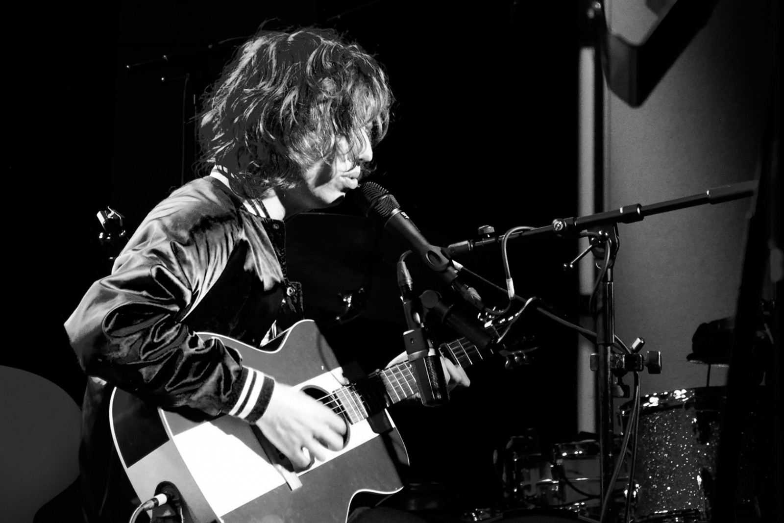 Carl Emil Petersen er aktuel med album og turné, vi mødte ham i