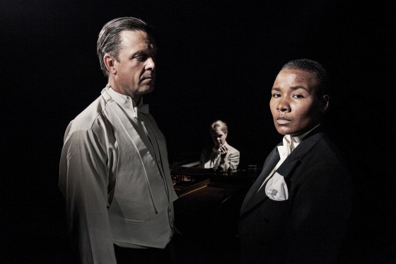 Når Signe gør modstand, bliver kunsten smukkere</br>'Paranoid Android – fængselssange' går i øjeblikket på Københavns Musikteater.</br>Foto: Pr-foto / Københavns Musikteater -Nicolai Egense