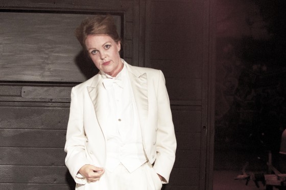 Når Signe gør modstand, bliver kunsten smukkere</br>'Paranoid Android – fængselssange' går på Københavns Musikteater frem til den 14. oktober.</br>Foto: Pr-foto / Københavns Musikteater - Rikke Sabrina Jensen