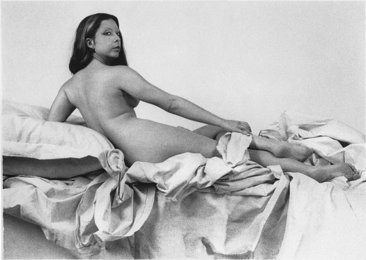 Orlan bruger sin egen krop som medie i en politisk og feministisk kamp</br>ORLAN 1977. La Grande Odalisque.</br>Foto: ORLAN