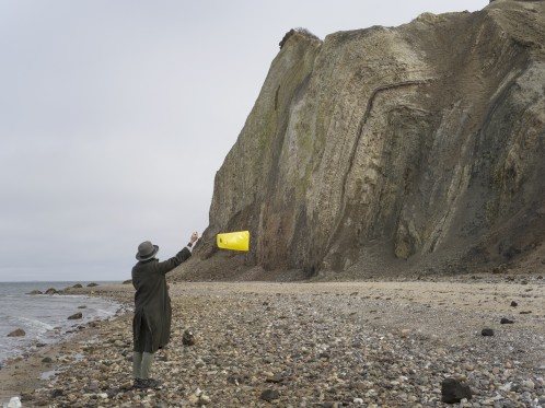 Billedserie: Videokunst i Skulpturlandsby Selde</br>Videoværk af Elina Brotherus, videostill</br>Foto: Barbara Katzin