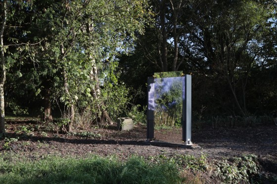 Billedserie: Videokunst i Skulpturlandsby Selde</br>Videoværk af Eva La Cour: Vejrfænomenologi og Videohistorik</br>Foto: Barbara Katzin