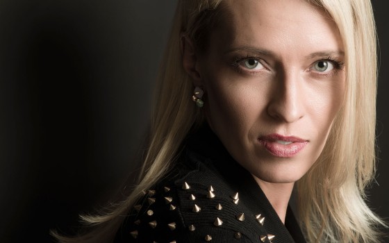 Børnelitteraturen er en dødalvorlig sag</br>Sarah Engell har lige udgivet bogen Valget og deltager på børnelitteraturfestivalen.</br>Foto: PR-foto / Zafar Iqbal