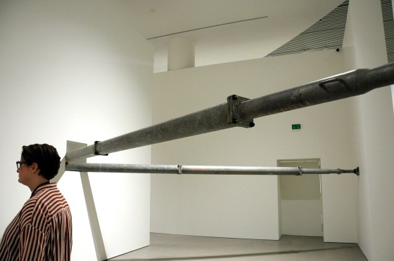 Cool, Calm and Collected: Tendenser fra samtidskunstscenen på ARoS</br>Lea Porsager<br />Celestial Body - Disrupted Nerve Fluid and Crossed Shock Waves, 2011-2017.</br>Foto: Kulturmagasinet Fine Spind