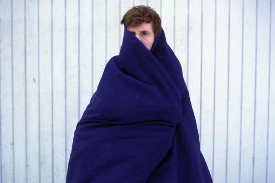 Vinterbrødre-instruktør: Film skal kunne mærkes i kroppen</br>Elliot Crosset Hove. Pause under optagelserne.</br>Foto: Vinterbrødre - Hlynur Pálmason