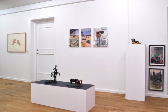 Billedserie: Forsvindingspunkt på Sydhavn Station</br>Udstillingen 'Forsvindingspunkt' på Sydhavn Station har form som en samling af vidnesbyrd fra det levede liv indenfor en tidshorisont, der strækker sig fra 1950erne og frem, i kraft af de deltagende kunstneres alder.</br>Foto: Jens Axel Beck