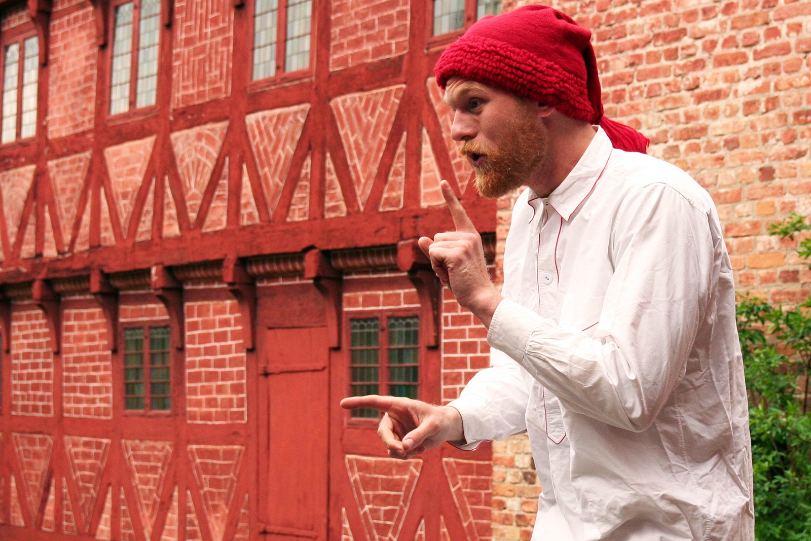 Gode gamle Ole Lukøje</br>Ole Lukøje er en gammel figur fra folkeeventyr. I Den Gamle By er det H.C. Andersens udgave, der er på spil.</br>Foto: Fine Spind | Marie Nyeng