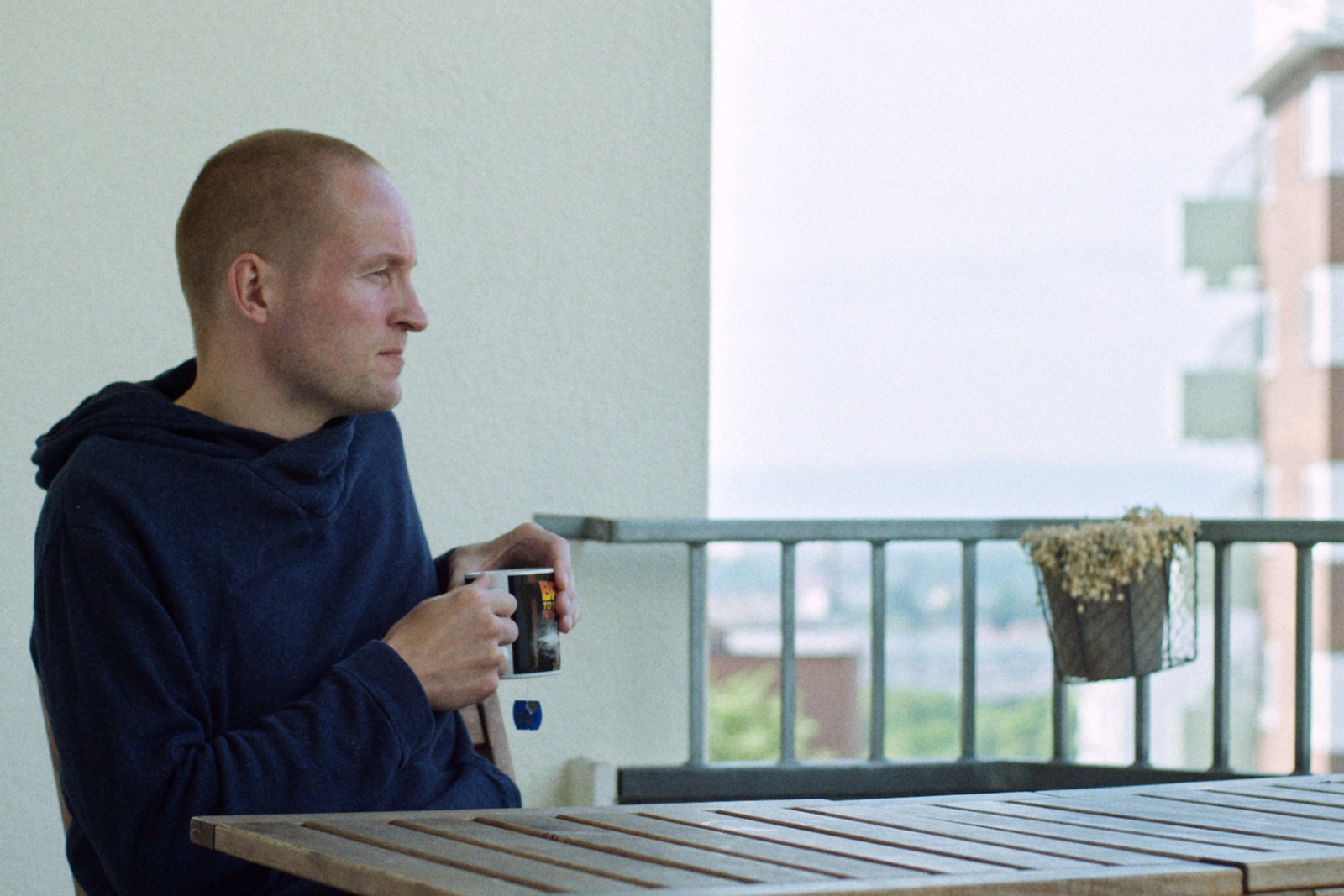 Ny stille norsk film om hverdagen er et originalt og overraskende mesterstykke</br>Fra balkonen er et originalt og overraskende mesterstykke.
<br /></br>Foto: PR-foto