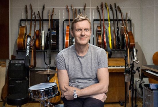 Halfdan E: “Musikken er det sidste element, man har til at flytte følelser i film”</br>Halfdan E har blandt andet komponeret musik til tv-serier som Sommer, Badehotellet og Borgen.</br>Foto: PR-foto / Cinemateket - Inger Marie Mulvad