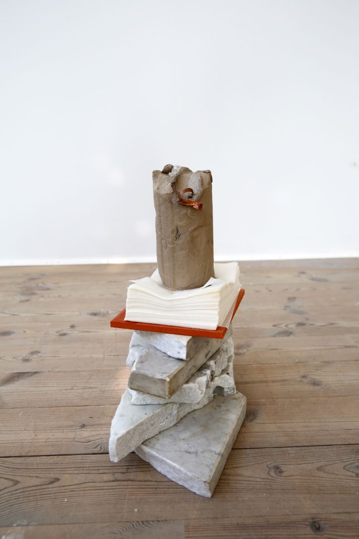 BILLEDSERIE: KUNSTNERNES PÅSKEUDSTILLING 2018</br>Kunstnernes Påskeudstilling er en af de fem statsstøttede censurerede udstillinger i Danmark. Julie Clifforth: “Altid er den der, altid giver den fred, altid minder den dig om, at din uro, din tvivl og dine smerter kun er forbigående småting