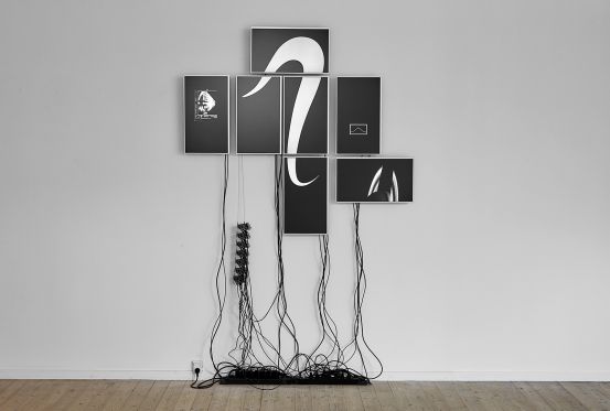 BILLEDSERIE: Afgang 18 – SES, Det Jyske Kunstakademi</br>Nushan Rose Roshani:  Saturn og Jeg: Rejsen til Bjerget ( Video Installation ) Kunsthal Aarhus 26. april – 3. juni 2018</br>Foto: Kåre Viemose