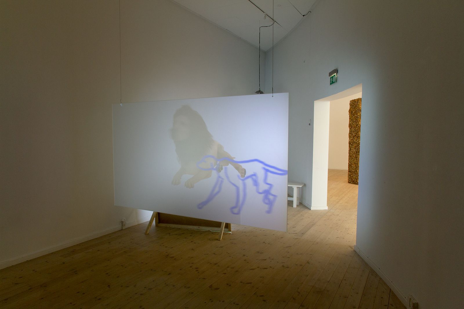 BILLEDSERIE: Afgang 18 – SES, Det Jyske Kunstakademi</br>Sophia Ioannou Gjerding: Prop People ( Video Installation ) Kunsthal Aarhus 26. april – 3. juni 2018</br>Foto: Adrian Delafontaine