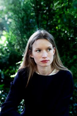 4 anbefalinger til dette års Louisiana Literature</br>Emma Bess debuterede med novellesamlingen Mødre, døtre søstre i år.</br>Foto: Laila Meilandt
