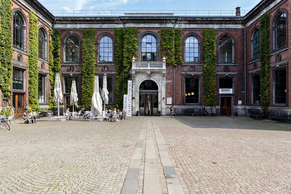 5 kunstnere er klar til at udvælge værker til Charlottenborgs Forårsudstilling</br></br>Foto: PR-foto / Charlottenborg