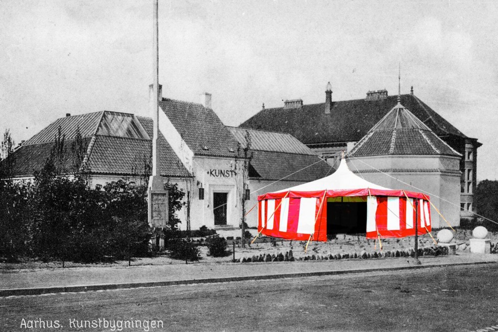 Kunsthal Aarhus fejrer 100 års jubilæum, inviterer til fest og lancerer Aarhus-parfumen</br></br>Foto: 